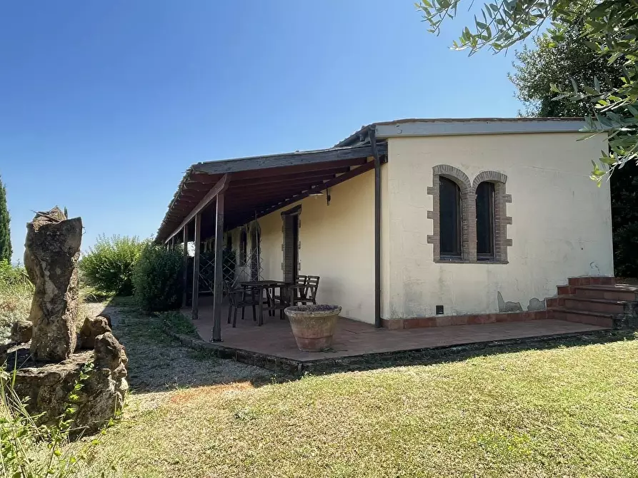 Immagine 57 di Agriturismo in vendita  a Montaione