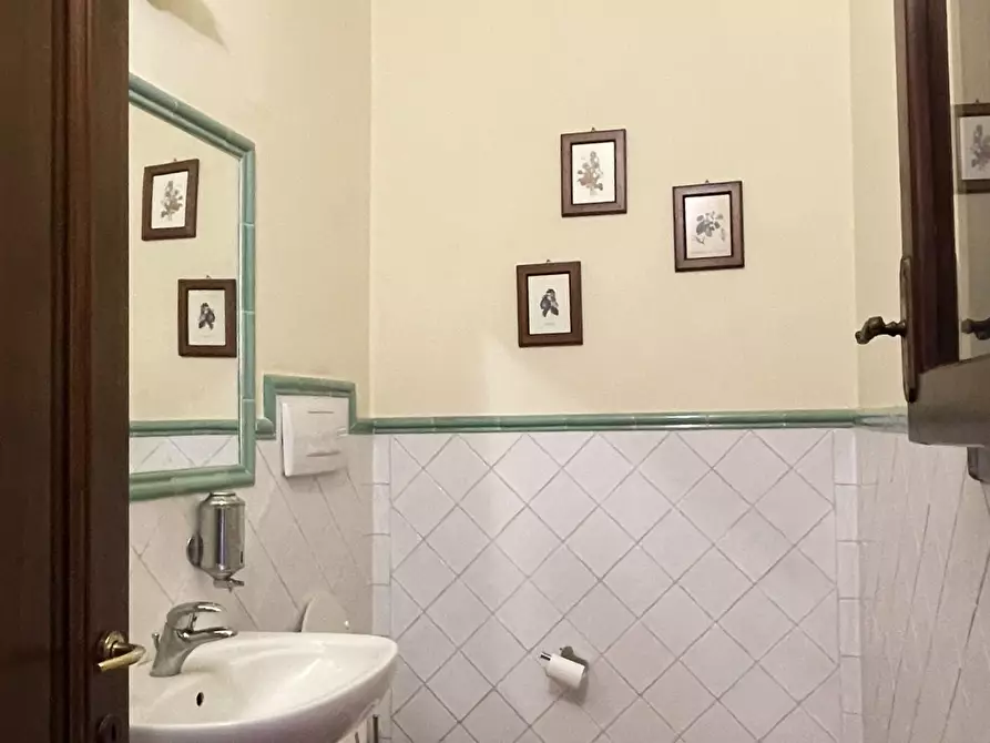 Immagine 38 di Agriturismo in vendita  a Montaione