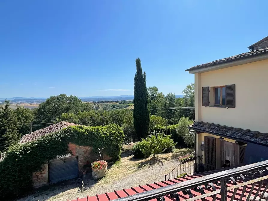 Immagine 50 di Agriturismo in vendita  a Montaione