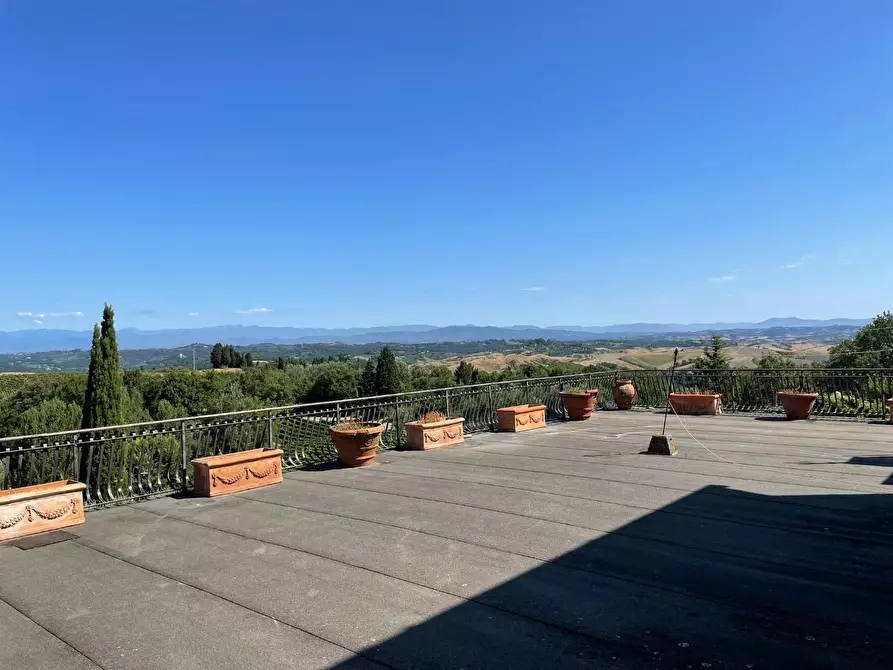 Immagine 49 di Agriturismo in vendita  a Montaione