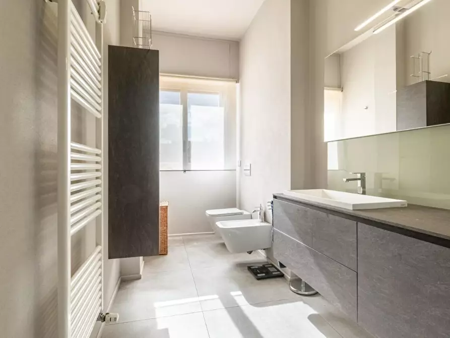 Immagine 8 di Appartamento in vendita  a Pisa