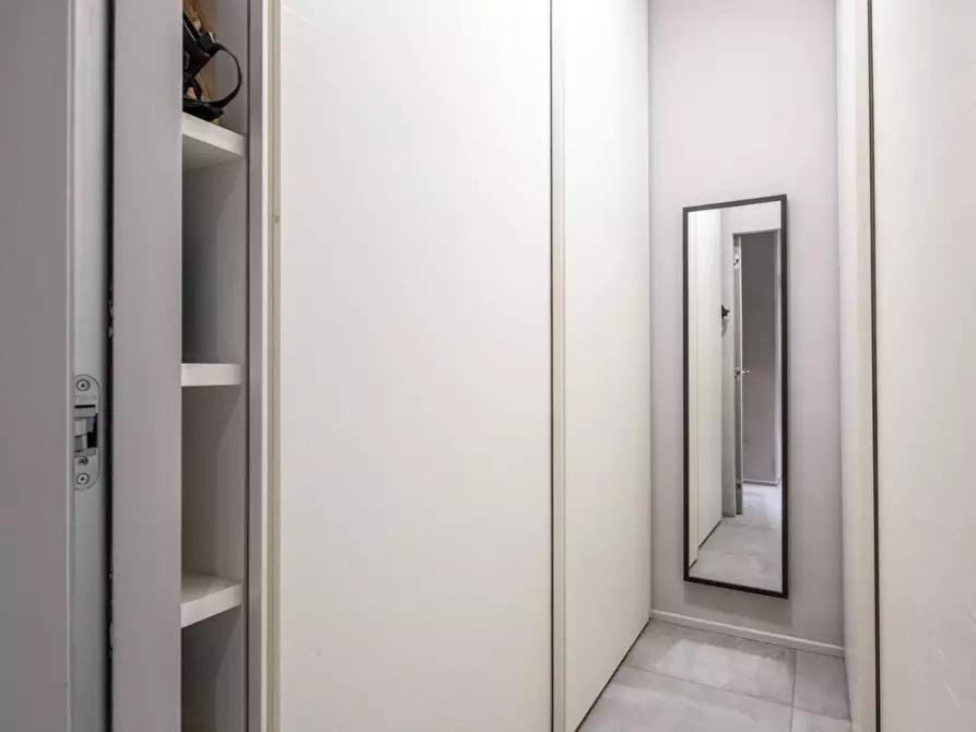 Immagine 17 di Appartamento in vendita  a Pisa