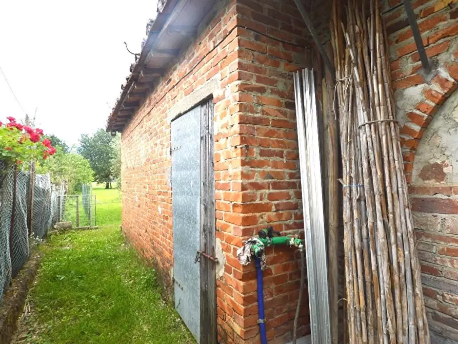 Immagine 37 di Terratetto in vendita  a Capannori