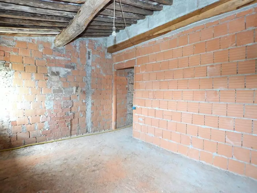 Immagine 33 di Terratetto in vendita  a Capannori