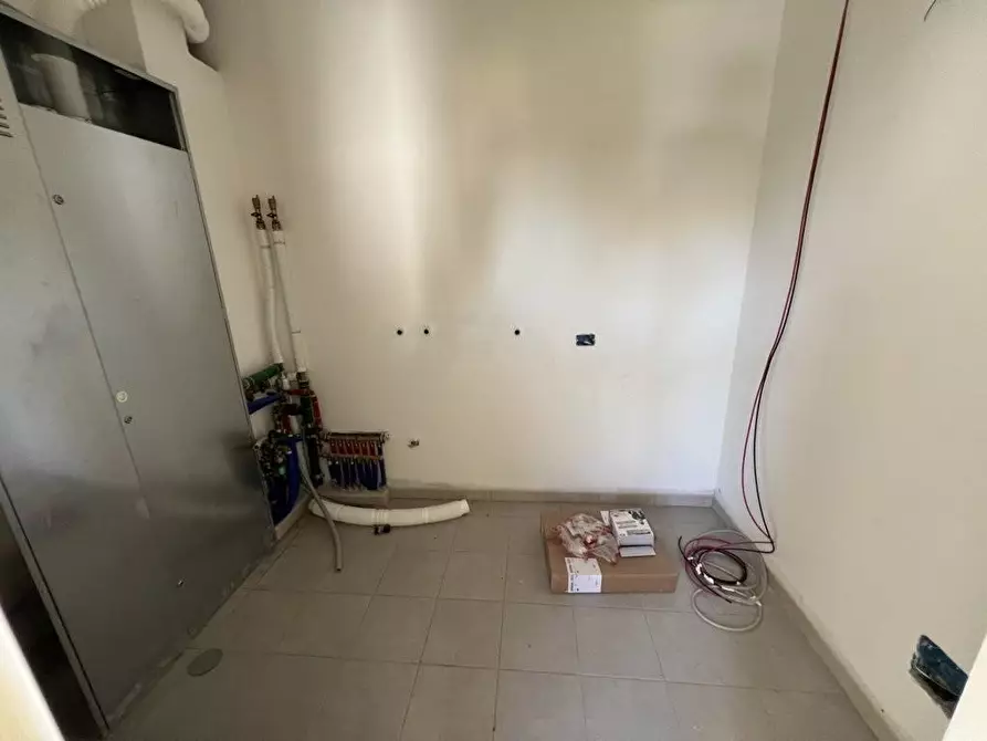 Immagine 19 di Appartamento in vendita  a Cecina