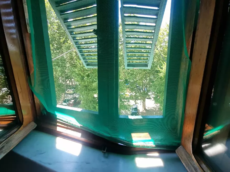 Immagine 10 di Appartamento in vendita  a Livorno