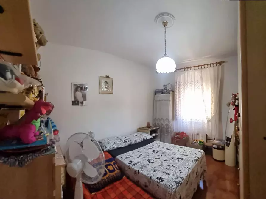 Immagine 32 di Appartamento in vendita  a Livorno