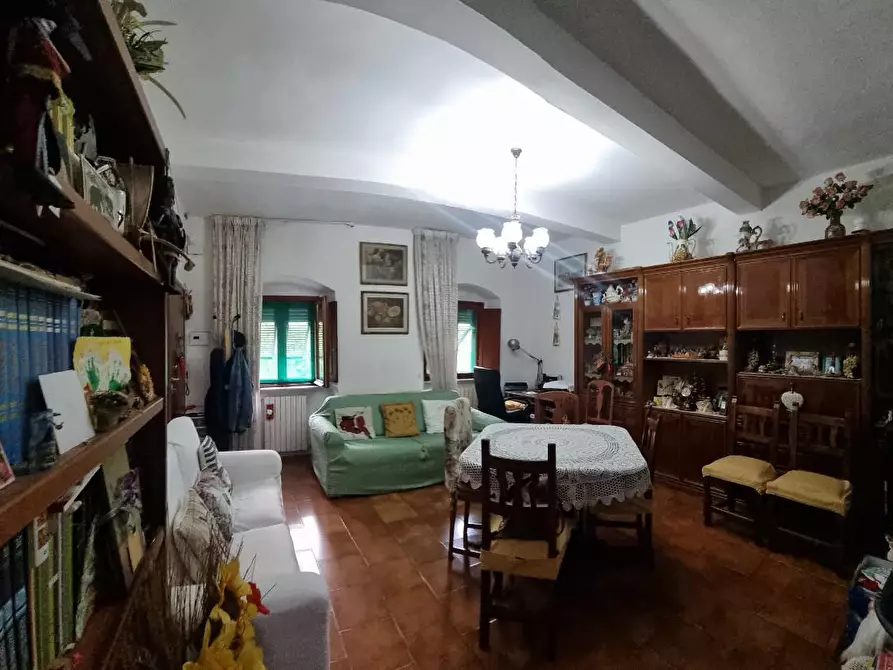 Immagine 1 di Appartamento in vendita  a Livorno