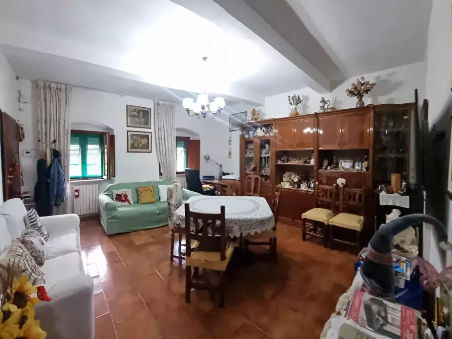 Immagine 5 di Appartamento in vendita  a Livorno