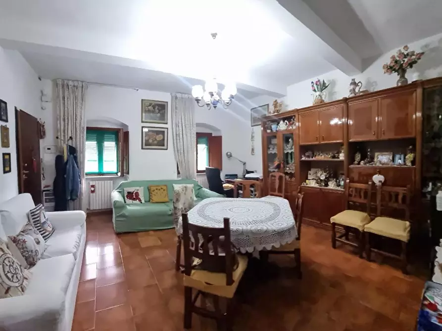 Immagine 7 di Appartamento in vendita  a Livorno