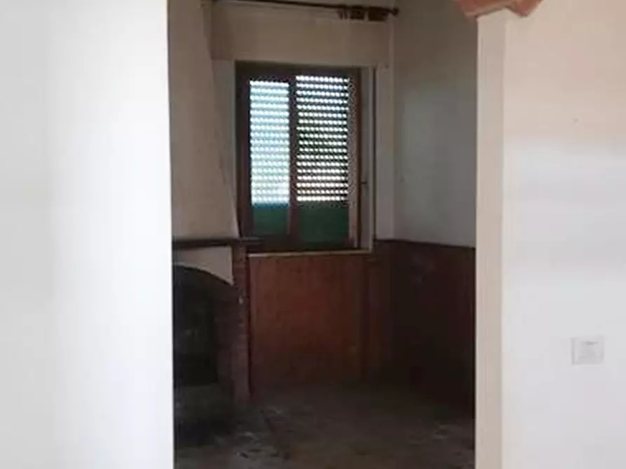 Immagine 2 di Casa bifamiliare in vendita  a Camaiore