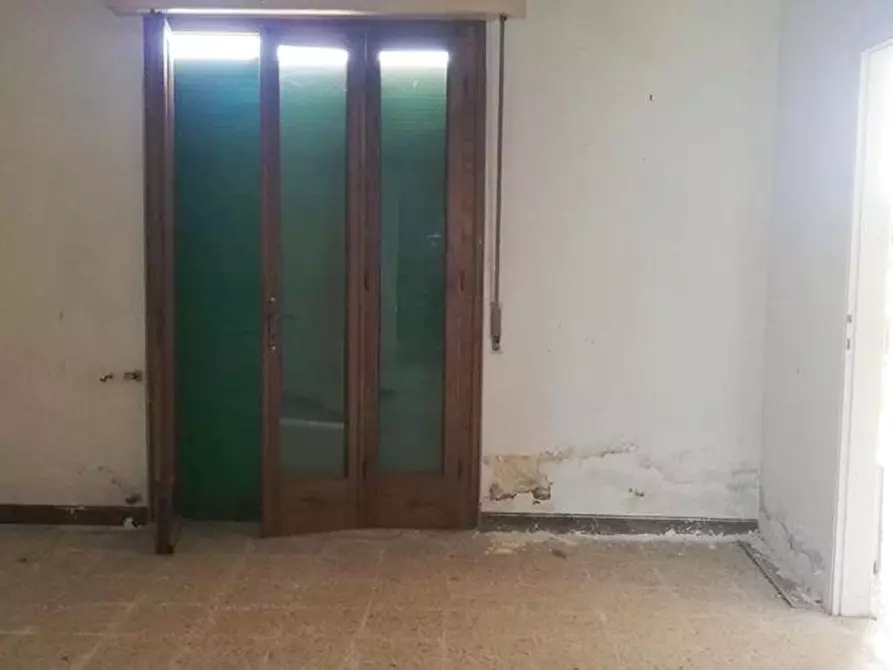 Immagine 5 di Casa bifamiliare in vendita  a Camaiore