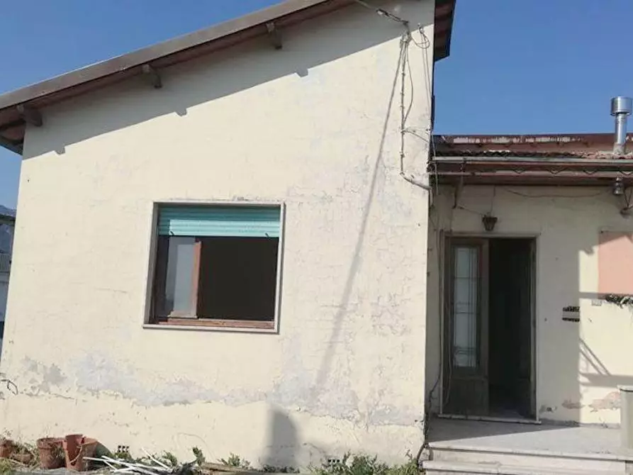 Immagine 12 di Casa bifamiliare in vendita  a Camaiore