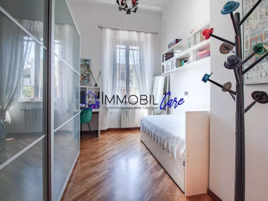 Immagine 16 di Appartamento in vendita  a Livorno