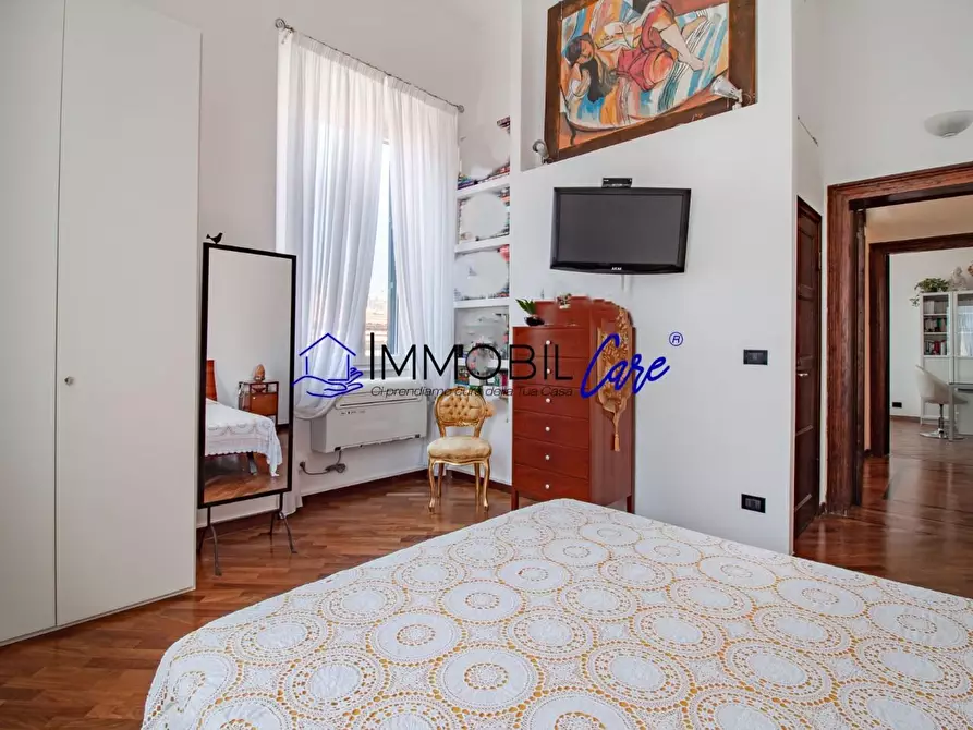 Immagine 13 di Appartamento in vendita  a Livorno