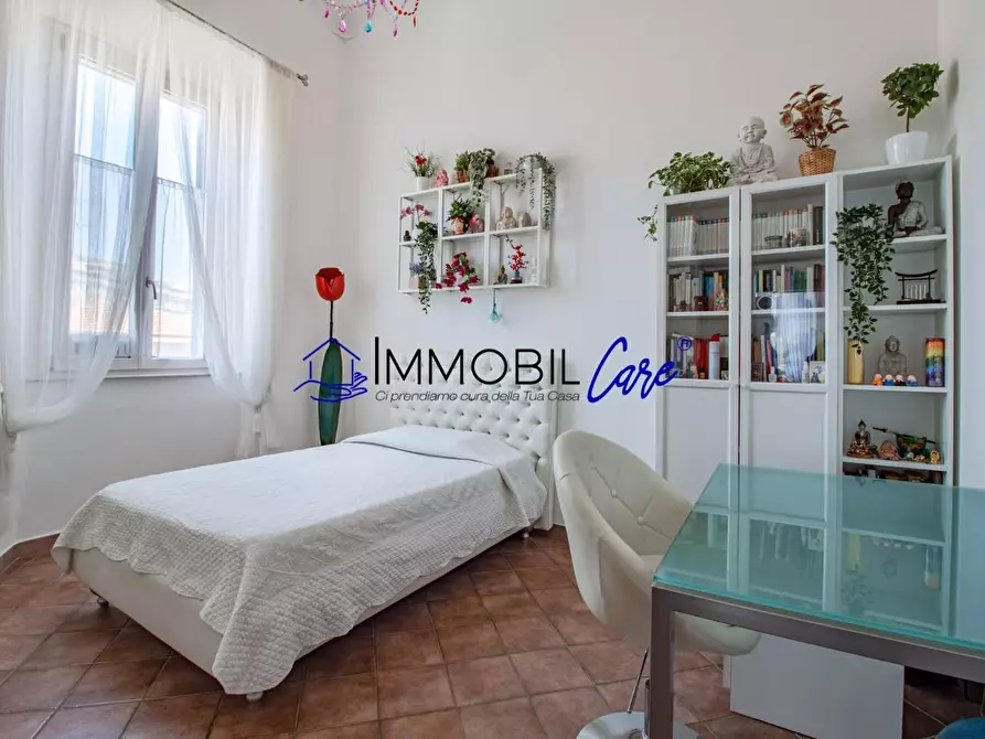 Immagine 20 di Appartamento in vendita  a Livorno