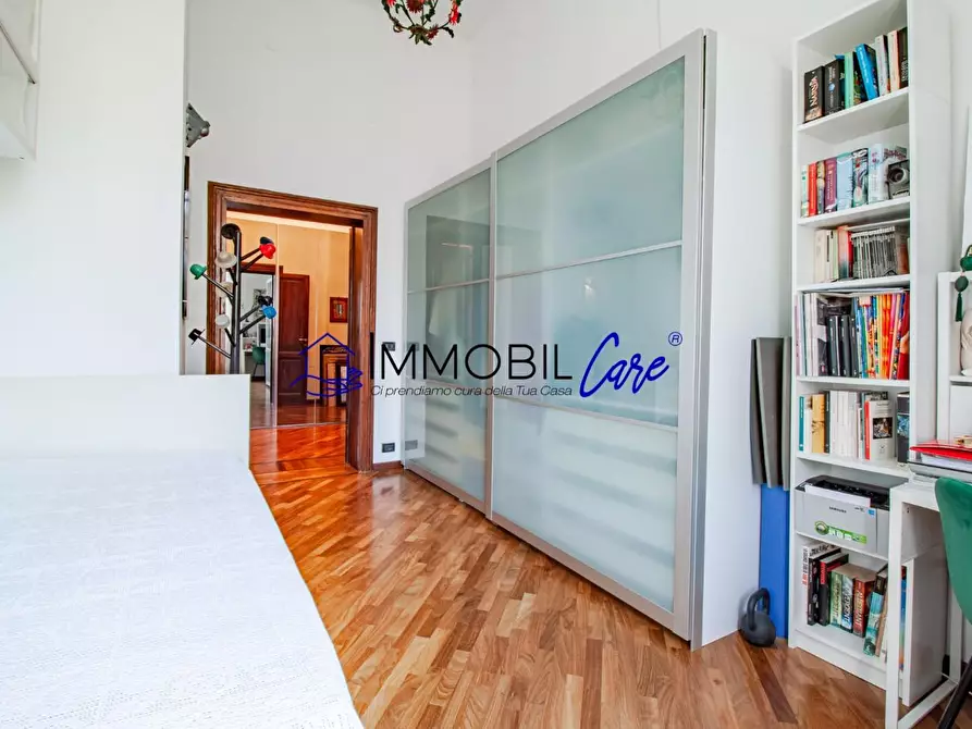 Immagine 19 di Appartamento in vendita  a Livorno