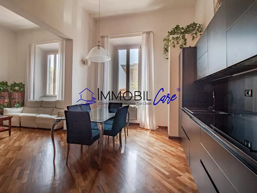 Immagine 5 di Appartamento in vendita  a Livorno