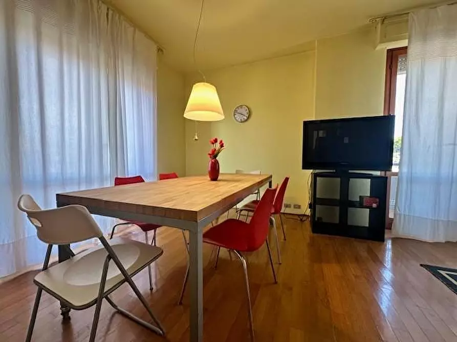 Immagine 5 di Mansarda in vendita  a Camaiore