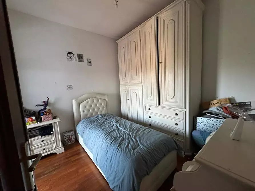 Immagine 22 di Villa in vendita  a Carrara