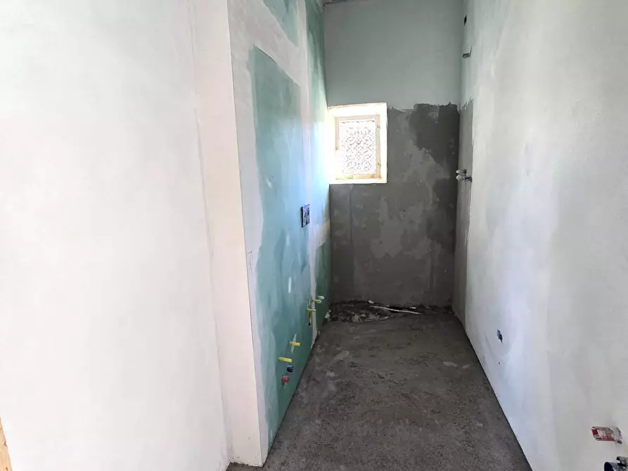 Immagine 12 di Mansarda in vendita  a Poggibonsi