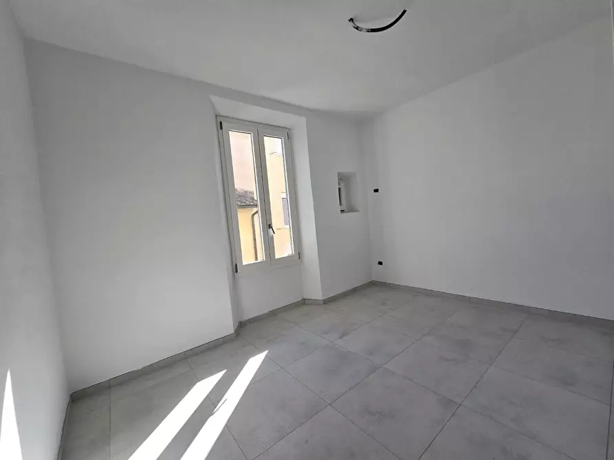 Immagine 5 di Mansarda in vendita  a Poggibonsi