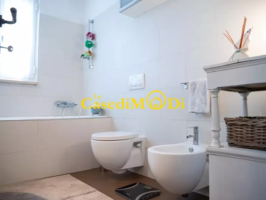 Immagine 29 di Casa bifamiliare in vendita  a Collesalvetti