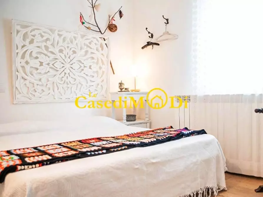 Immagine 15 di Casa bifamiliare in vendita  a Collesalvetti