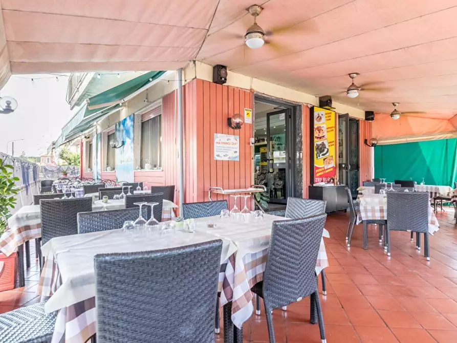 Immagine 71 di Bar / Ristorante in vendita  a Vecchiano