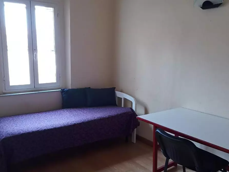 Immagine 15 di Appartamento in vendita  a Pisa