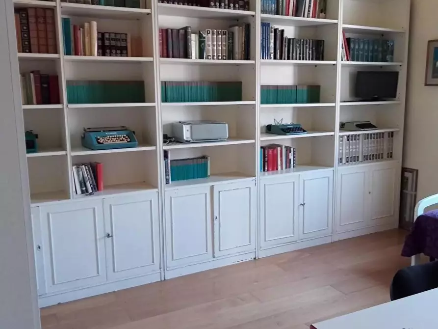 Immagine 10 di Appartamento in vendita  a Pisa