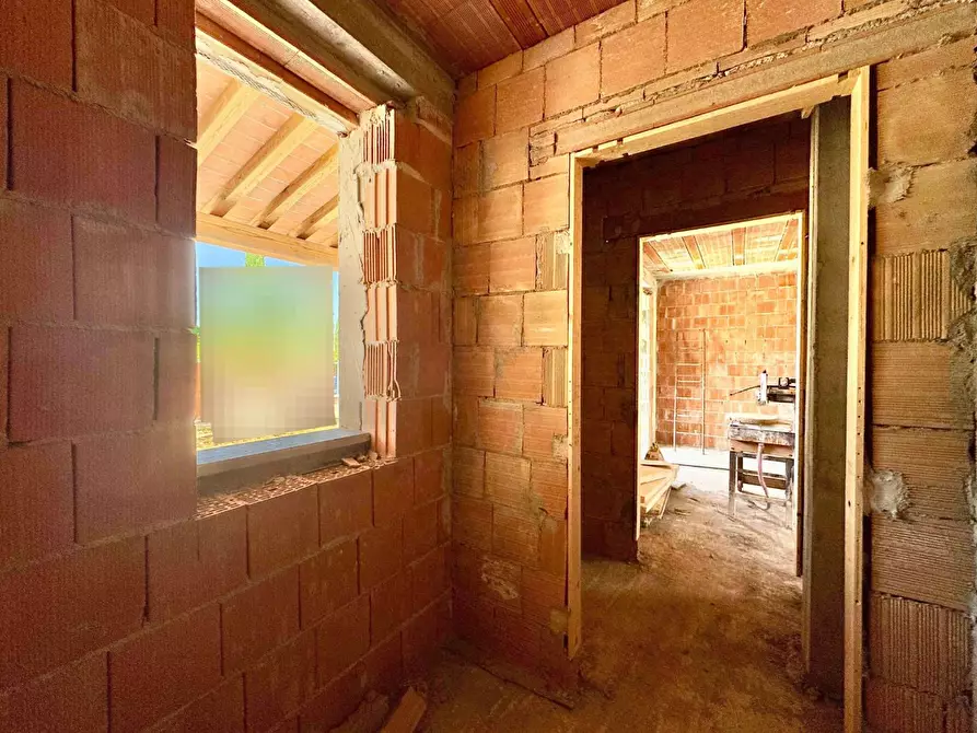 Immagine 20 di Villetta a schiera in vendita  a Capannori