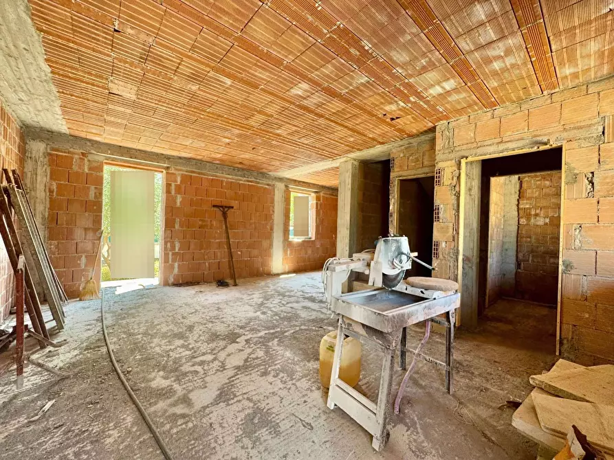 Immagine 10 di Villetta a schiera in vendita  a Capannori