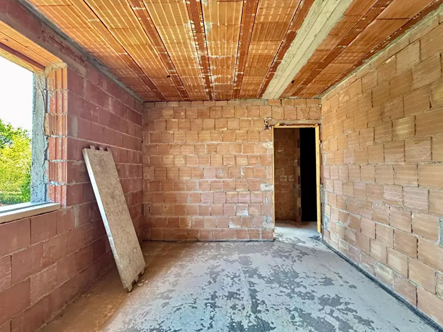 Immagine 11 di Villetta a schiera in vendita  a Capannori