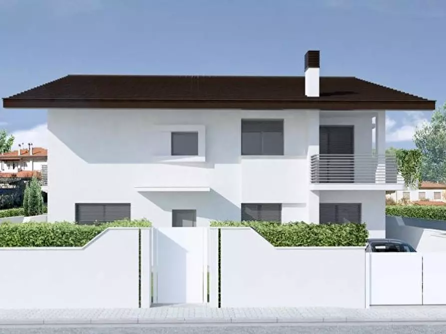 Immagine 3 di Casa trifamiliare in vendita  a Pontedera