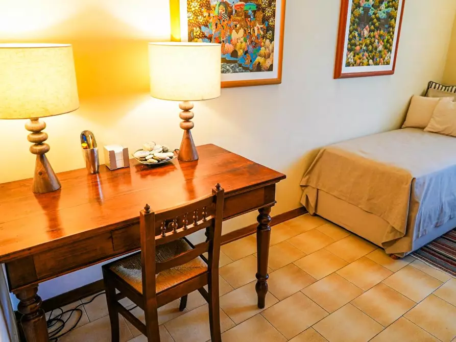 Immagine 15 di Appartamento in vendita  a Massa