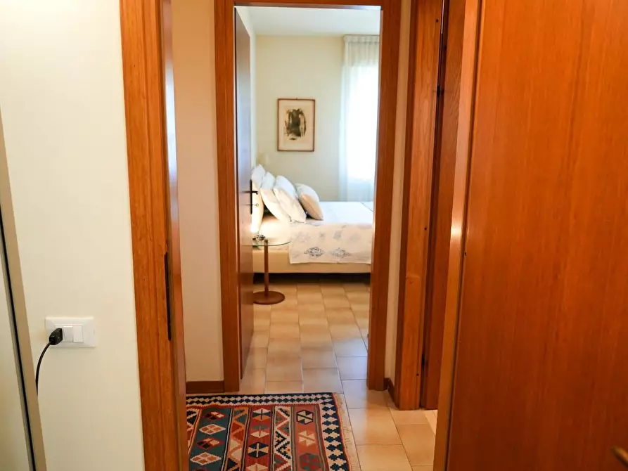 Immagine 13 di Appartamento in vendita  a Massa