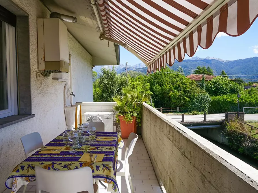 Immagine 25 di Appartamento in vendita  a Massa