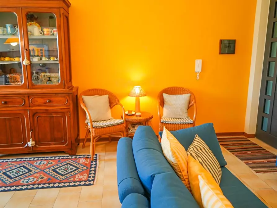 Immagine 6 di Appartamento in vendita  a Massa