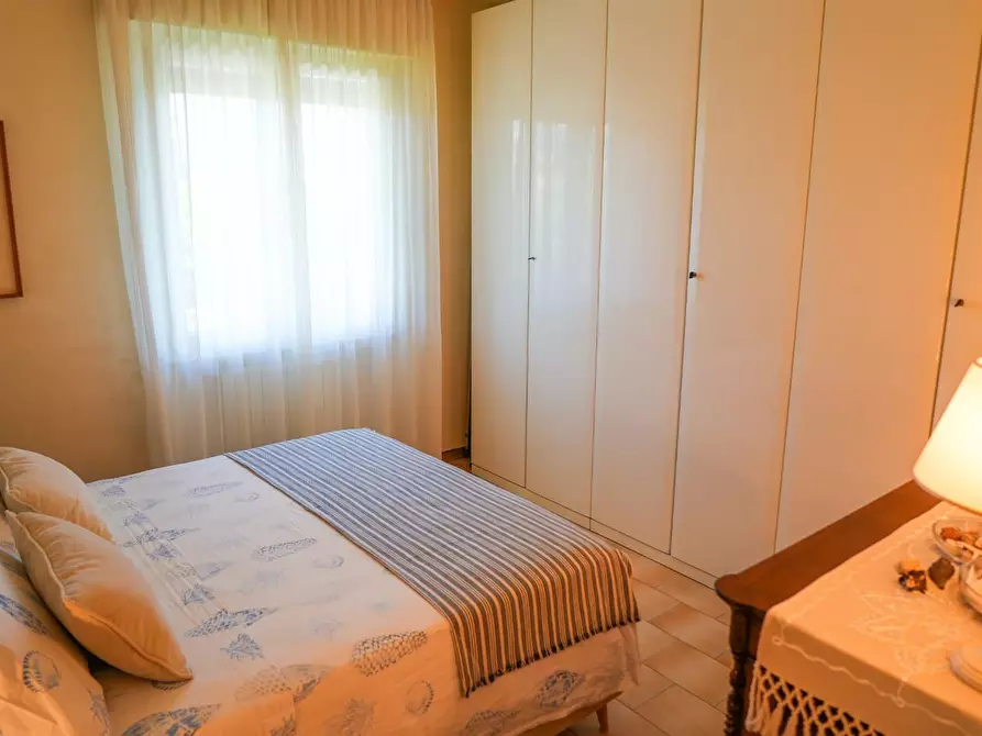 Immagine 11 di Appartamento in vendita  a Massa