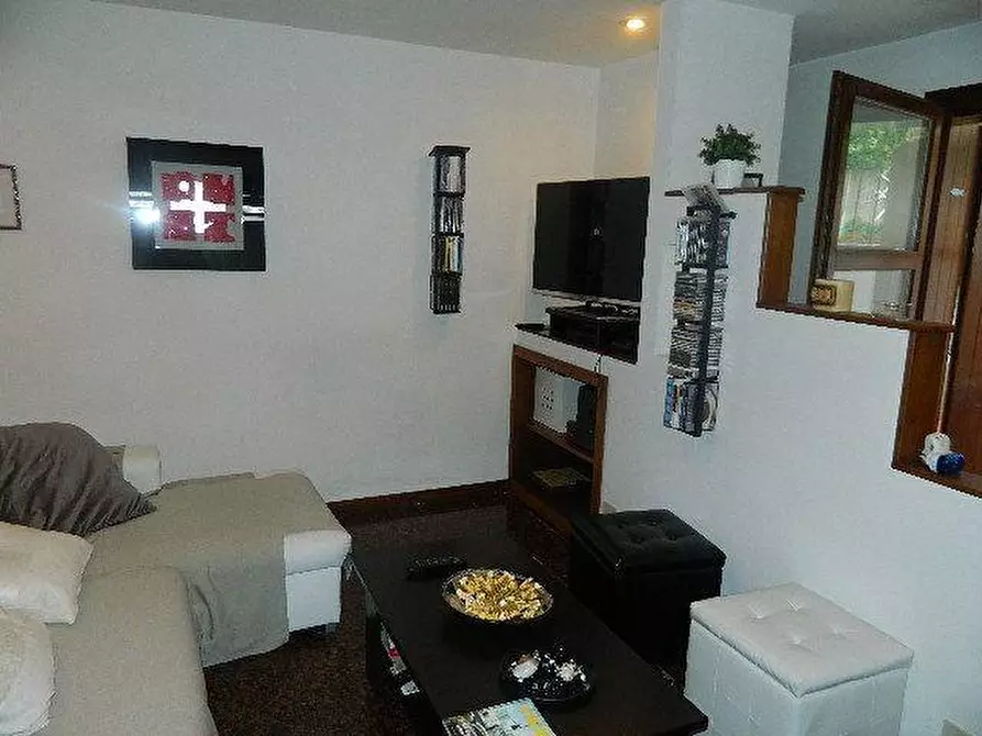 Immagine 4 di Casa trifamiliare in vendita  a Carrara