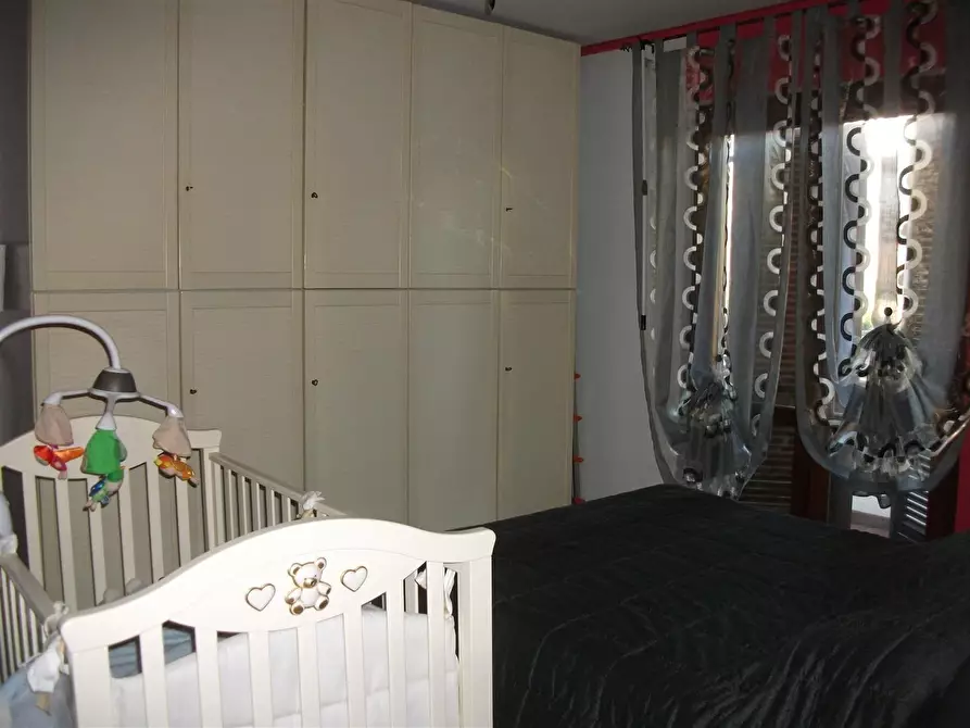 Immagine 20 di Casa trifamiliare in vendita  a Carrara