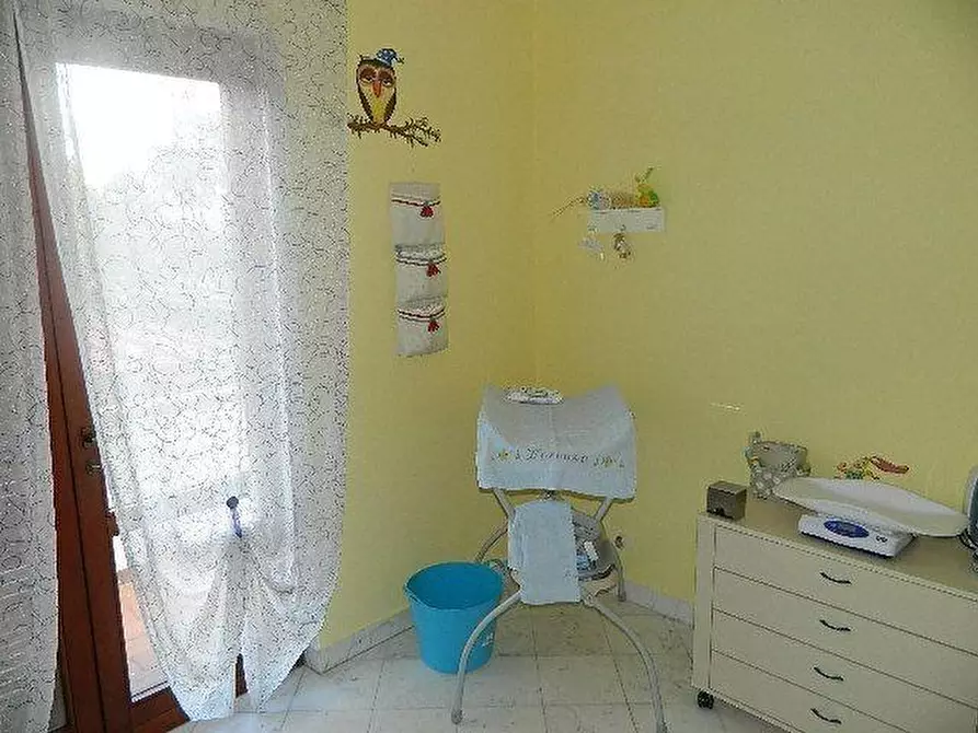 Immagine 10 di Casa trifamiliare in vendita  a Carrara