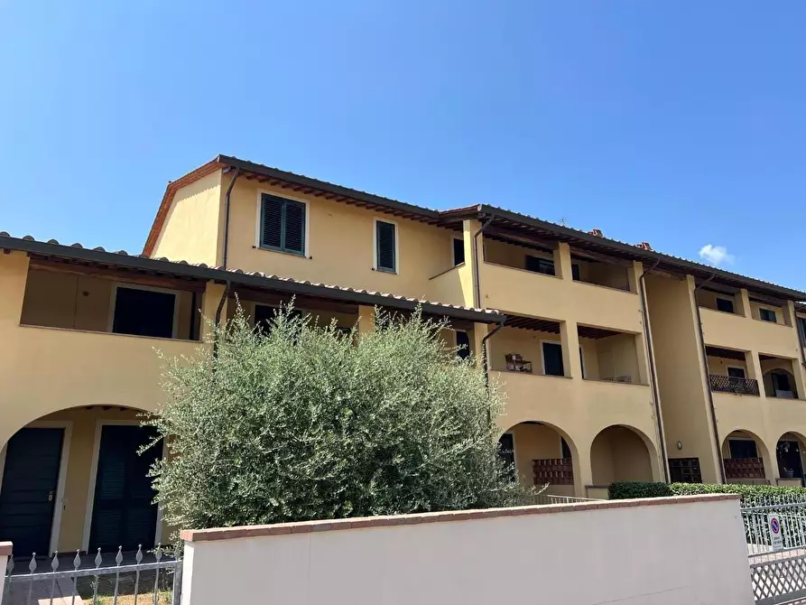 Immagine 26 di Appartamento in vendita  a Calcinaia
