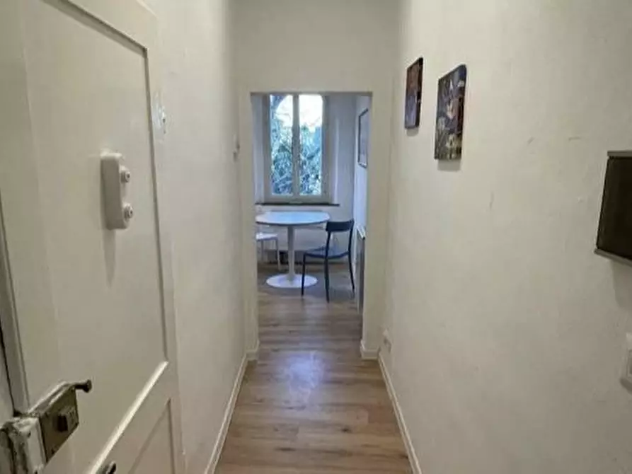 Immagine 5 di Appartamento in vendita  a Siena