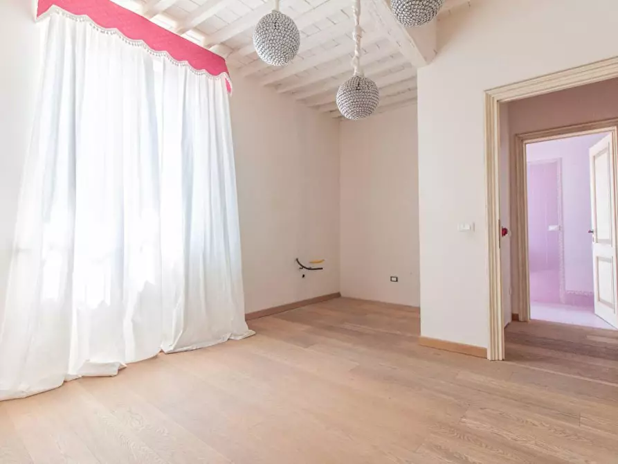 Immagine 1 di Appartamento in vendita  a Cascina