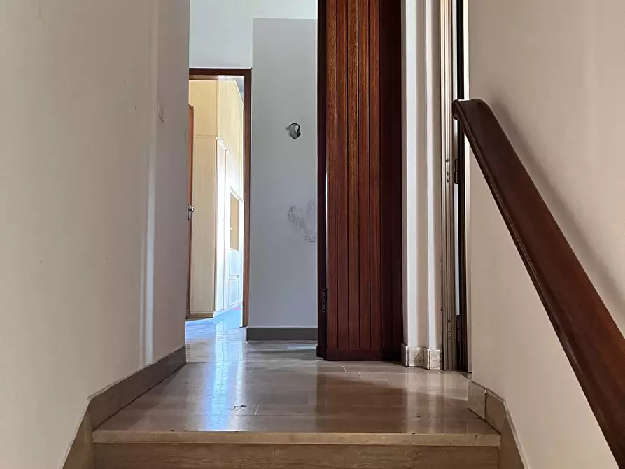 Immagine 7 di Casa trifamiliare in vendita  a Agliana