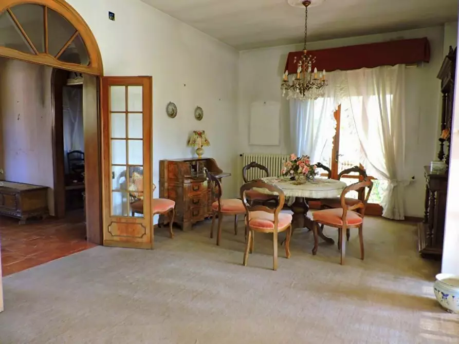 Immagine 2 di Casa bifamiliare in vendita  a San Giuliano Terme