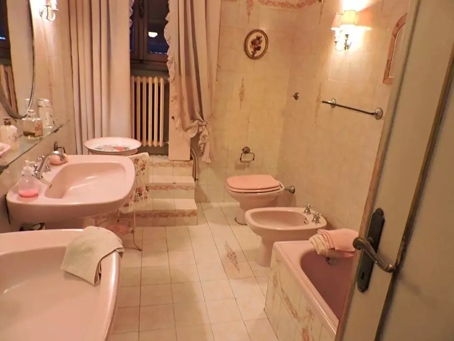 Immagine 28 di Casa bifamiliare in vendita  a San Giuliano Terme