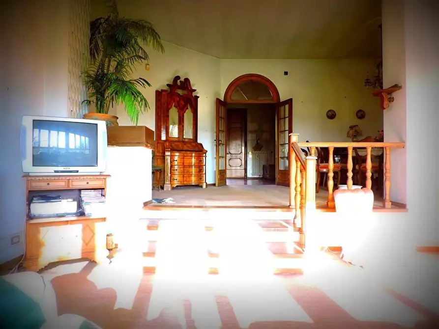 Immagine 30 di Casa bifamiliare in vendita  a San Giuliano Terme